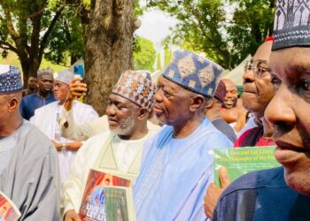 Rt. Hon. Paul Gowon Haruna IJN Honours Ejeh Dekina at 30th Coronation Anniversary